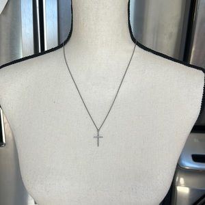 Beautiful and delicate Charming Charlie silver tone cross necklace